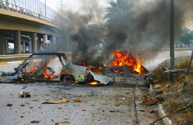 В результате взрыва заминированного автомобиля на границе между Ираком и Сирией погибло 5 человек