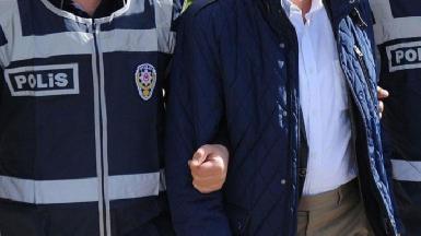 В Турции арестованы еще три лидера НДП