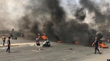 Иракские протестующие перекрыли дороги, ведущие к основным портам Басры