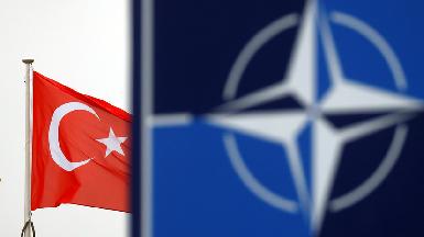 Турция не намерена просить НАТО о военном вмешательстве в Сирии