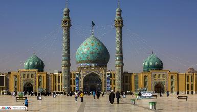Несмотря на эпидемию Иран открывает мечети
