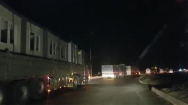 На базу коалиции в Сирийском Курдистане прибыли около 40 грузовиков с военным снаряжением