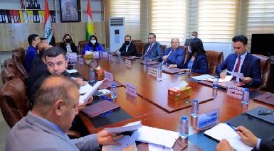 Министр финансов Курдистана посетил парламент для обсуждения выплат зарплат