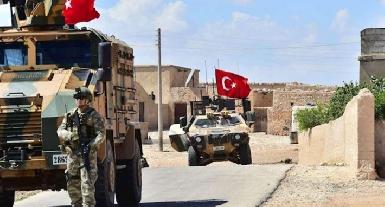 Турция отправила подкрепление в Сирию 