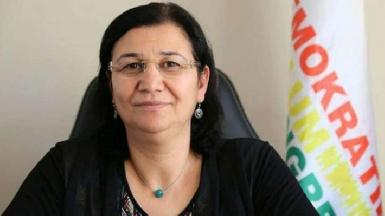 Турция: курдский депутат приговорена к 22 годам тюремного заключения 