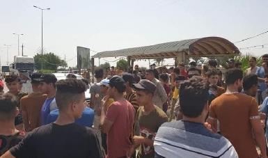 Протестующие заблокировали главную автомагистраль на юге Ирака