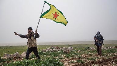Сирийские курды продолжают оставаться меж "двух огней"