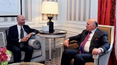 Глава МИД Ирака и специальный посланник США обсудили вопросы региональной политики