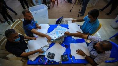 Избирательная комиссия Ирака начинает ручной пересчет голосов на 217 участках Ниневии