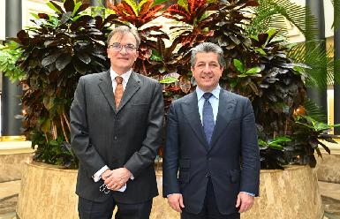 Премьер-министр Барзани и уходящий посол Швейцарии обсудили укрепление связей Эрбиля и Берна
