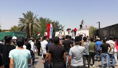 Иракский парламент эвакуирован из-за протестов
