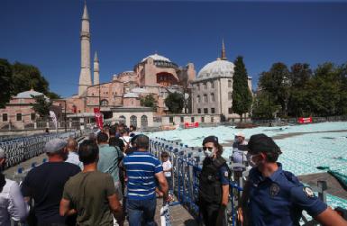 "Не выходите из гостиницы": израильских туристов в Турции предупредили, что против них готовятся теракты