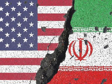 США ввели новые санкции против Ирана, направленные на экспорт нефти в Азию
