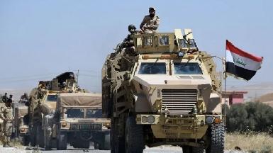 Министр обороны Ирака призвал армию не вмешиваться в политические споры