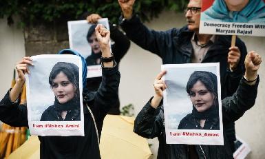 Президент Ирана Раиси потребовал расследовать гибель курдянки на фоне нарастающих протестов