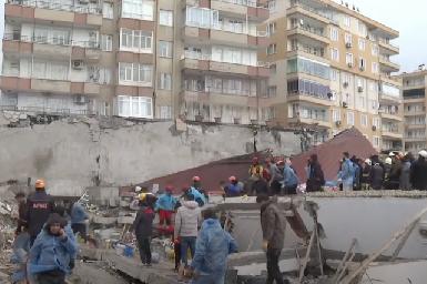 Ущерб, нанесенный Турции землетрясениями, может превысить 100 млрд долларов