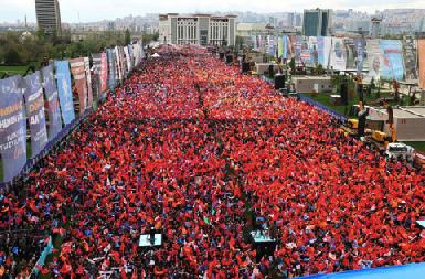 Эрдоган провел один из самых масштабных предвыборных митингов в Анкаре