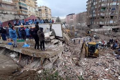 Сейсмолог Герюр: Турции угрожают сокрушительные землетрясения