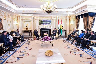 Премьер-министр Барзани обсудил конституционные права Курдистана и события в Киркуке с послом США