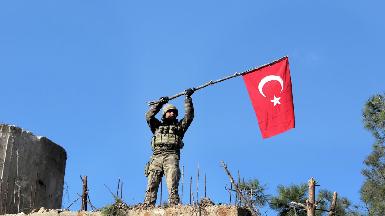 Турция может прибегнуть к военным действиям в Сирии летом, сообщили СМИ