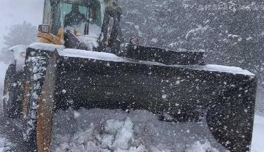 Снежная буря перекрыла ключевые дороги в Эрбиле и Дохуке