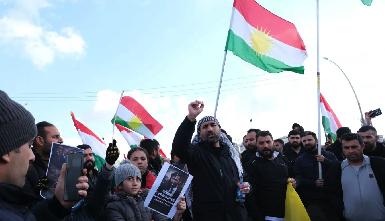 Протестующие в Эрбиле призывают ООН помочь прекратить столкновения в Сирии