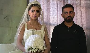 Курдская пара провела свадьбу в убежище для перемещенных лиц в Камышлы