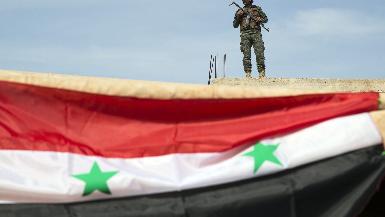 СМИ: 20 тысяч заключенных сбежали из лагеря для сторонников ИГ* в Сирии