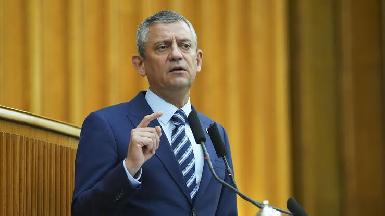 Лидер турецкой оппозиции Озель покинул партию СНР и основал новую