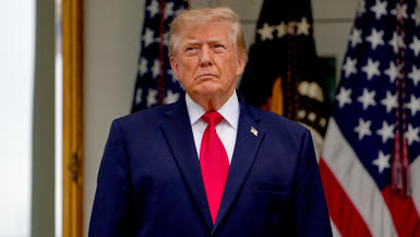 Трамп поручил разработать планы ударов по энергообъектам в Иране, пишут СМИ
