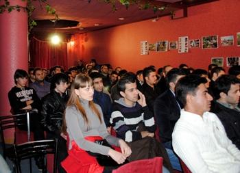 Курдские студенты в Харькове отметили день рождения Барзани и трагедию Халабджи