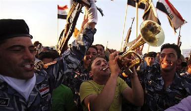 Мосул празднует вывод американских войск; теракты идут своим чередом